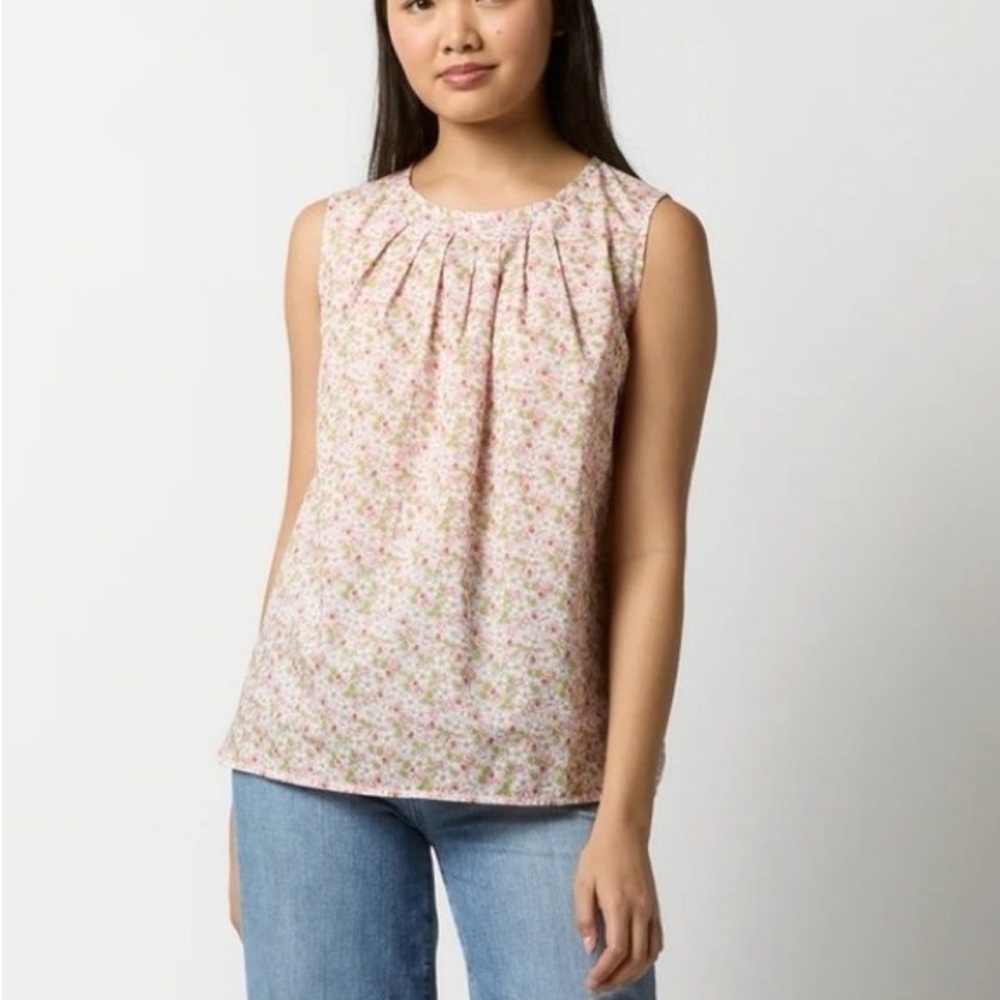 NWOT Ann Mashburn Sleeveless Floral Top